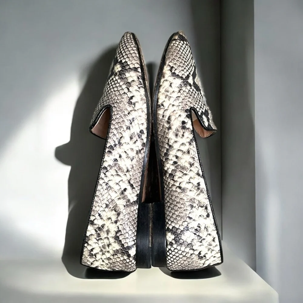 Kate Spade New York Grey Animal Print Torte Loafer Size 6B